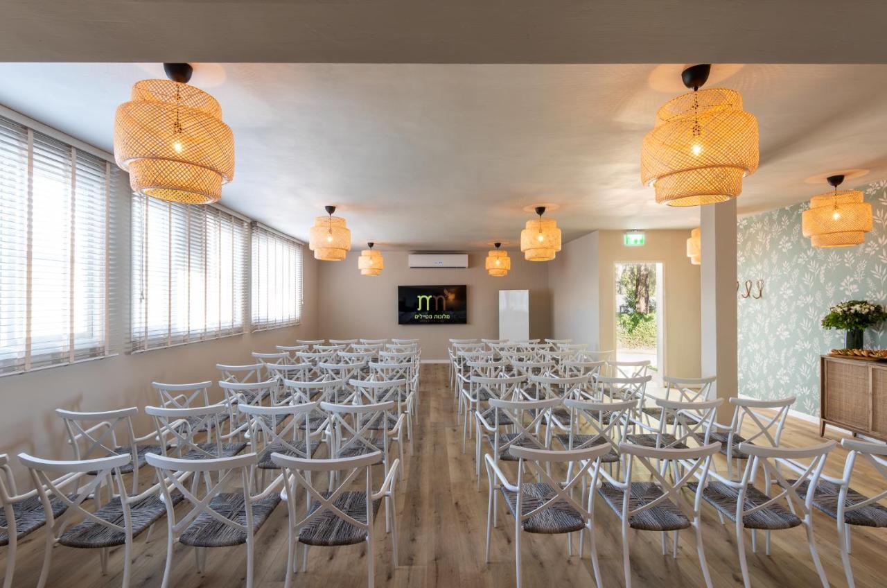 Erettz Dafna Travel Hotel エクステリア 写真