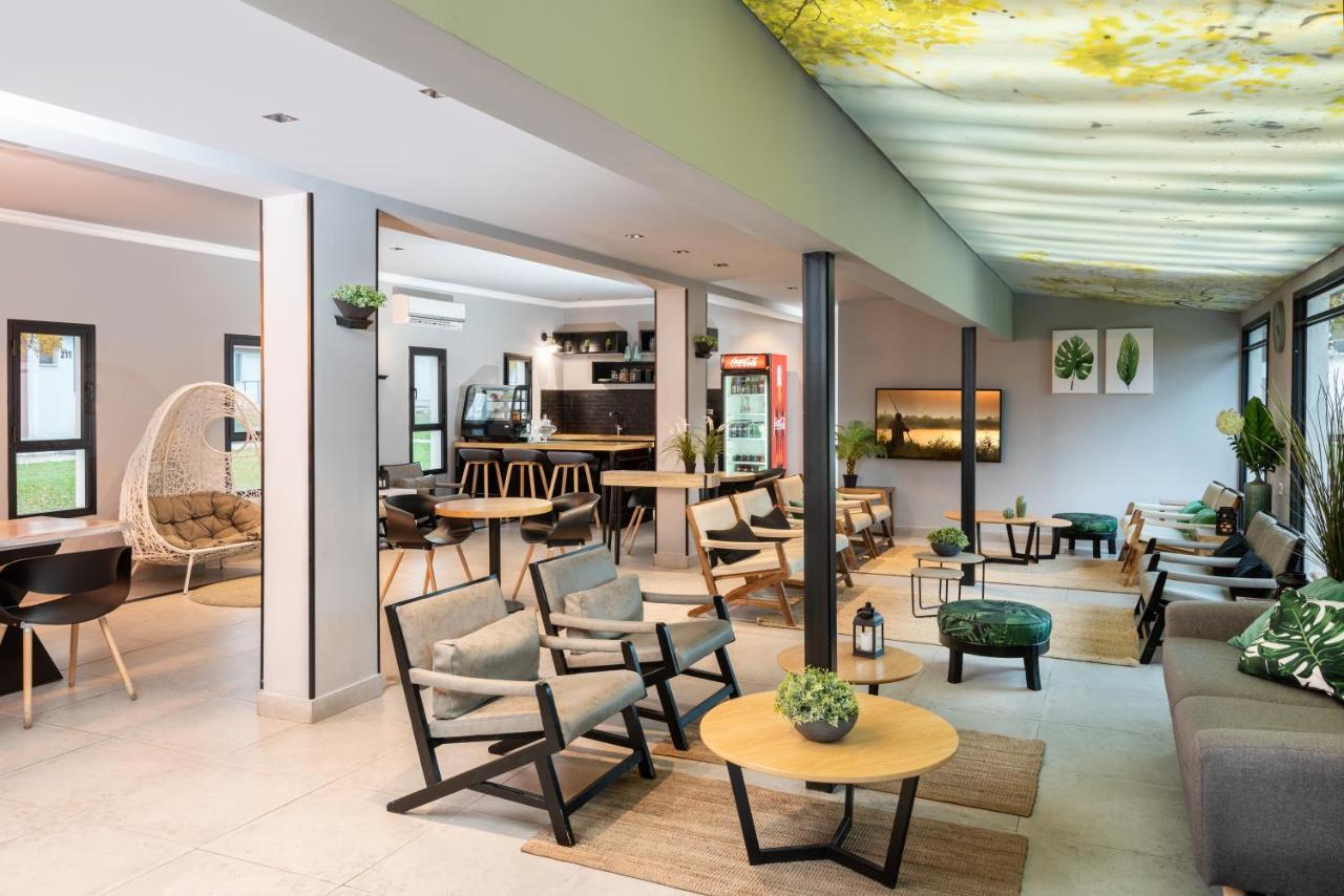 Erettz Dafna Travel Hotel エクステリア 写真